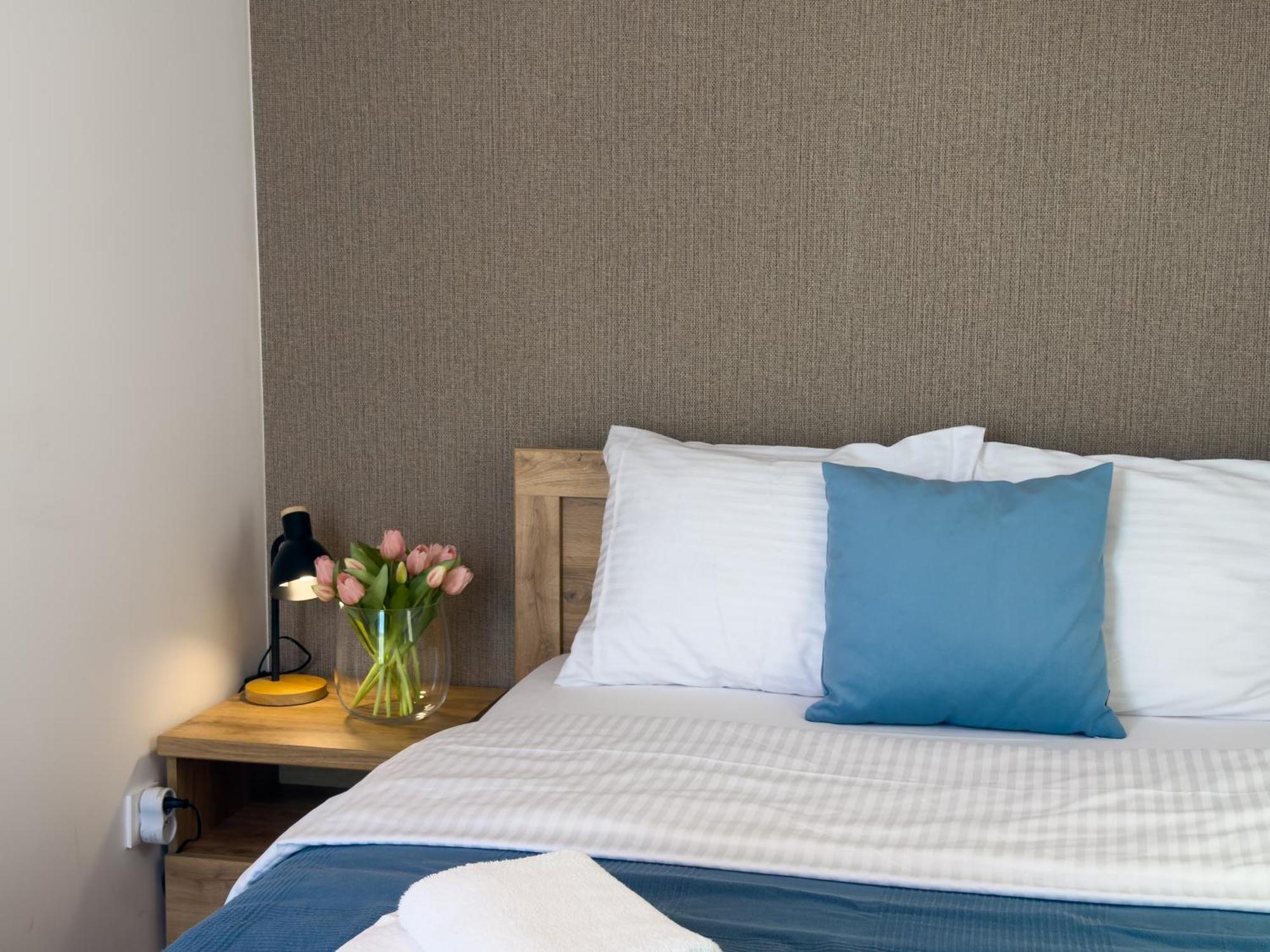 Urban Global, 12th Floor No 23a, Free Garage, Self Check-in, No Deposit Apartment Katowice